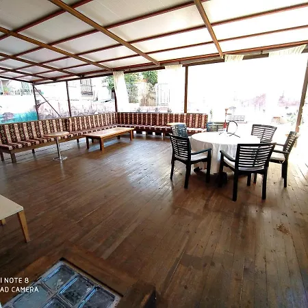 Hostel Camellia