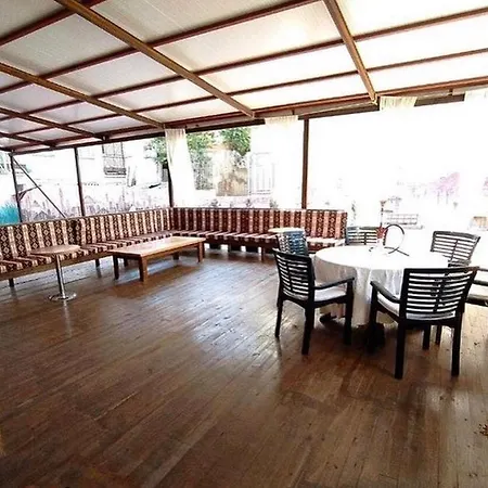 Hostel Camellia